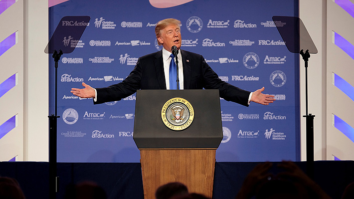 Trump endurecerá su estrategia con Irán, pero no retirará a EE.UU. de acuerdo nuclear