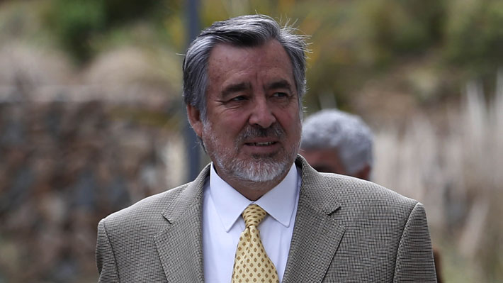 Guillier anuncia que derogar&aacute; la Ley de Pesca en el primer a&ntilde;o de su eventual Gobierno