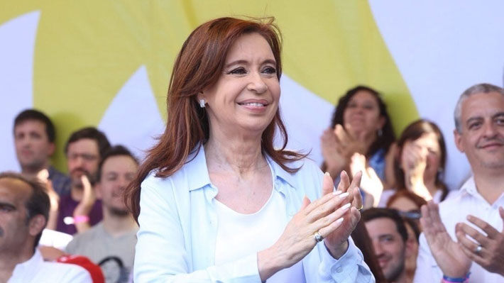 Cristina Fernández será senadora en Argentina y obtiene inmunidad en momentos en que es imputada por corrupción