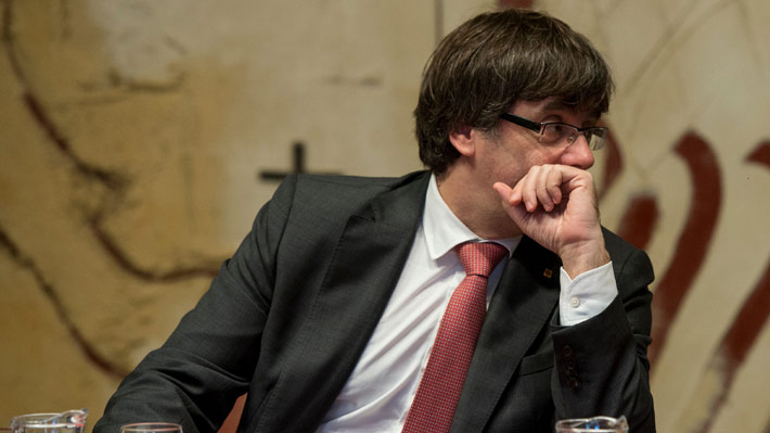 Aseguran que Puigdemont podría convocar a elecciones regionales adelantadas en Cataluña