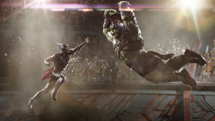 Marvel reivindica al dios del trueno con una inusual comedia de acción en "Thor: Ragnarok"