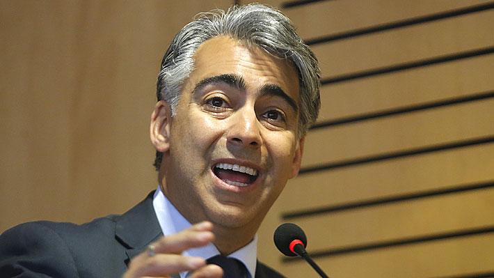 ME-O y respaldo de Delpiano a Guillier: "Que bueno que lo apoye a &eacute;l, porque yo la encuentro una p&eacute;sima ministra"