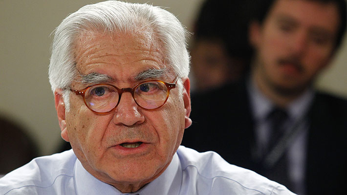 Ministro Fern&aacute;ndez anuncia que el Gobierno buscar&aacute; modificar la Ley Antiterrorista y la prisi&oacute;n preventiva