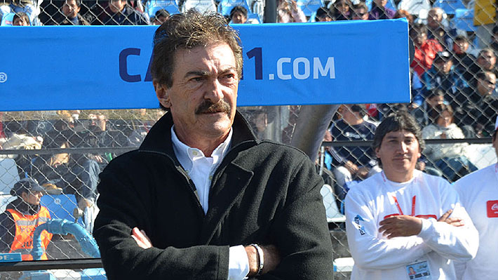 ¿Ser&aacute; opci&oacute;n? DT argentino Ricardo La Volpe se postula para asumir la banca de la "Roja"