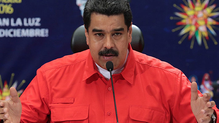 Venezuela incumple pagos de intereses de firma estatal y arriesga caer en default