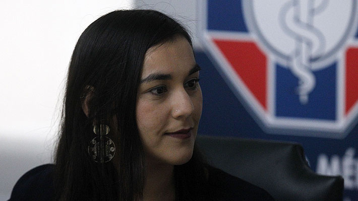 Colegio M&eacute;dico y caso de Daniela Vargas: "El soporte social lo deb&iacute;a brindar el Estado y fallamos"