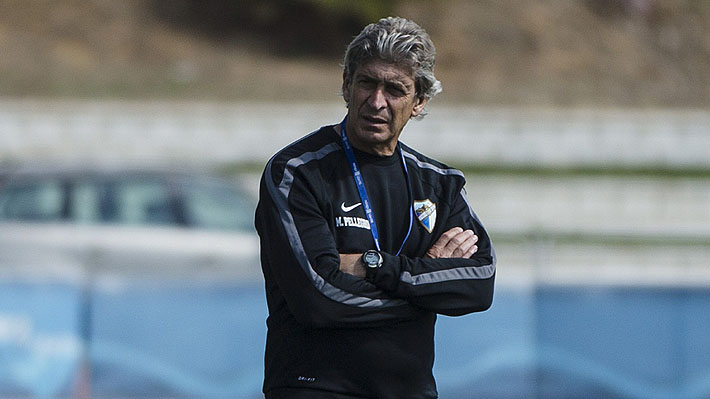 Hinchas del Málaga eligen a Manuel Pellegrini como el técnico del mejor equipo en la historia del club español