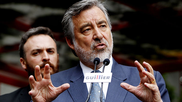 Presidenta Bachelet recibió a Guillier en La Moneda de cara a la segunda vuelta con Piñera