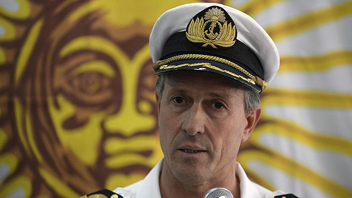 Armada argentina niega haber comunicado a familiares la muerte de los submarinistas