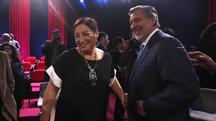 Guillier agradece apoyo de Sánchez y valora la "unidad para construir un Chile más justo"