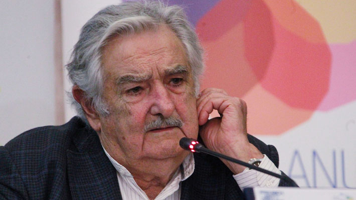 Pepe Mujica da nuevo gesto a Guillier y participará en acto de cierre de campaña en Valparaíso