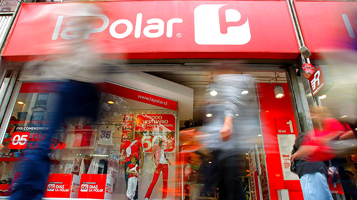 La Polar niega que refinanci&oacute; unilateralmente deudas de clientes y critica al Sernac