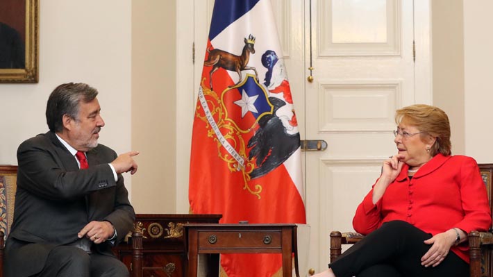 La decepción de Bachelet tras la fallida apuesta de proyectar su legado a través de Guillier