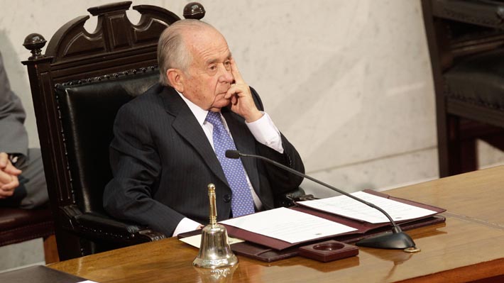 Zald&iacute;var dice que Nueva Mayor&iacute;a termina el 11 de marzo y que no ser&iacute;a conveniente inclusi&oacute;n de figuras DC en Gobierno de Pi&ntilde;era