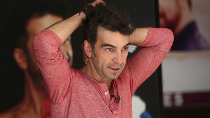 Jorge Alís protagoniza supuesto accidente automovilístico mientras transmitía por streaming