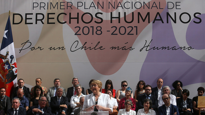 Bachelet anuncia apertura de comisión permanente para aclarar casos de violaciones a los DD.HH.