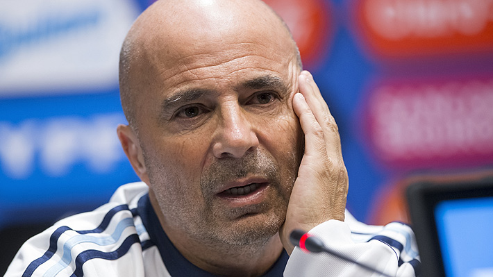 Sampaoli admite que agredió verbalmente a un policía y ofrece disculpas tras protagonizar escándalo