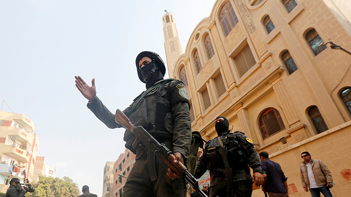 Estado Islámico reivindica ataque contra iglesia cristiana copta en Egipto  