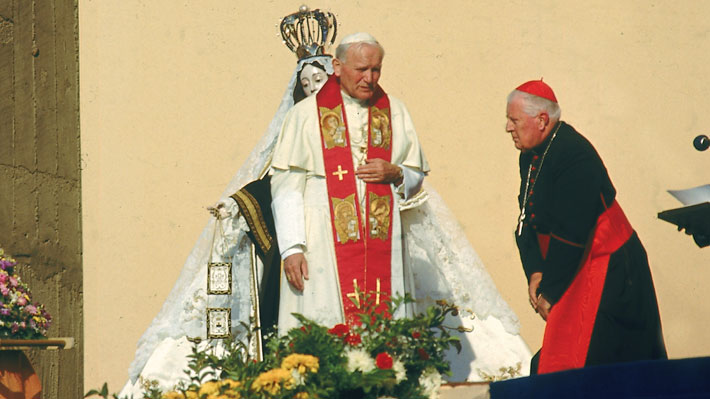 Disturbios en el Parque O'Higgins y recorrido por regiones: Así fue la visita del Papa Juan Pablo II a Chile (Parte II)