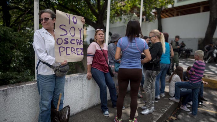 Oposición venezolana asegura que chavismo busca "enlodar" diálogo con caso de Óscar Pérez
