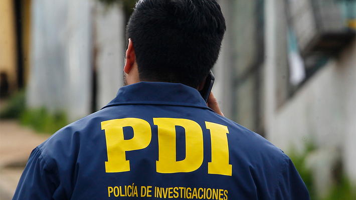 PDI allana dependencias de Unidad de Inteligencia de Carabineros en Temuco