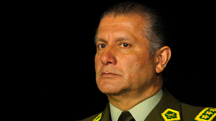 "Operación Huracán": General Villalobos viajaría a Chile este miércoles tras polémicas vacaciones en medio de crisis