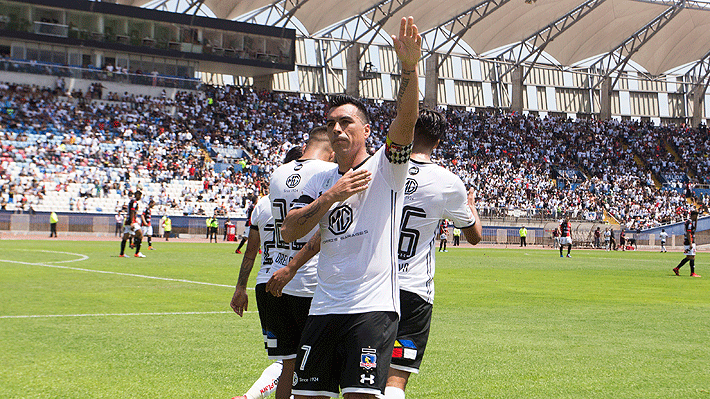 Esteban Paredes se lució con dos goles y le dio el triunfo a Colo Colo en su estreno en el torneo ante Antofagasta