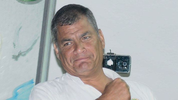 Duro golpe para Rafael Correa: Ecuador aprueba suprimir la reelección indefinida