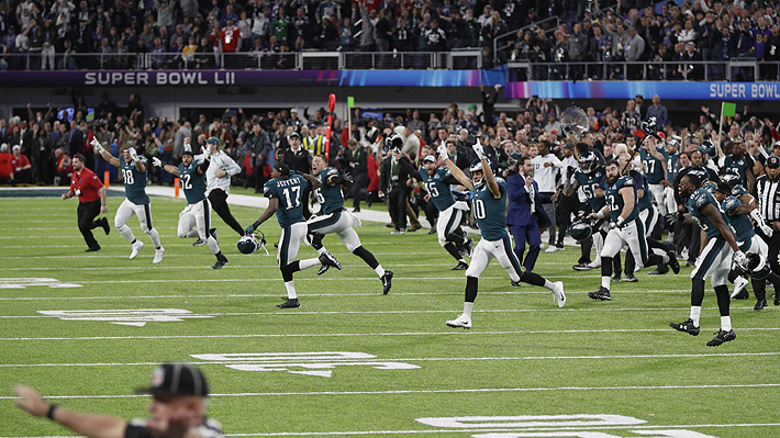 Los Eagles se imponen a los Patriots en un electrizante duelo y hacen historia al obtener su primer Super Bowl