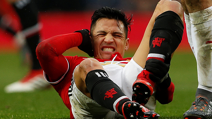 No tienen cómo pararlo: El "doloroso" récord que Alexis rompió en el duelo donde marcó su primer gol por el United