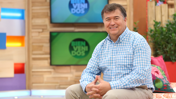 Mauricio Correa deja canal 13 tras cuatro meses a cargo de "Bienvenidos"