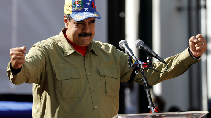 Eventual presencia de Maduro en cambio de mando: Parlamentarios se oponen pero PC lo defiende
