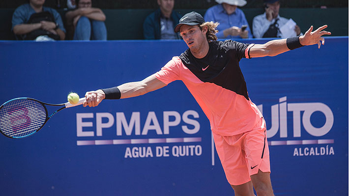 Nicolás Jarry logra un histórico triunfo y se instala de forma notable en los cuartos de final del ATP de Quito