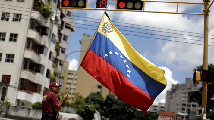 Argentina simplificará trámites a venezolanos que quieran radicarse en el país