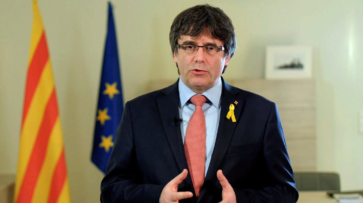 Puigdemont renuncia "provisionalmente" a ser candidato para presidir Cataluña