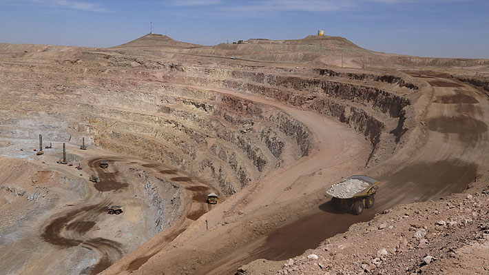 Bonos millonarios en minería: ¿Cuáles son las negociaciones colectivas que se darán en 2018?