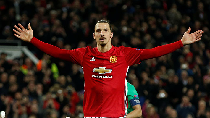 Alexis no podrá cumplir su deseo: Zlatan Ibrahimovic deja oficialmente el Manchester United