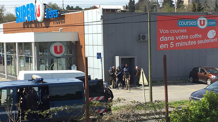 Policía francesa mata al autor de la toma de rehenes en Francia que dejó al menos dos fallecidos