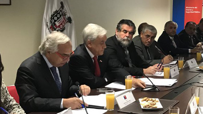Piñera anuncia "reformulación" de la Ley Antiterrorista: Se incluirán agentes encubiertos y tipifica el ataque cibernético