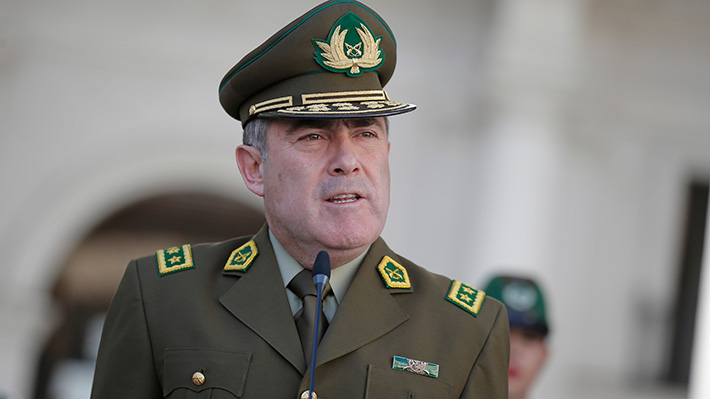 Carabineros alista ceremonia de cambio de mando donde debería participar Villalobos