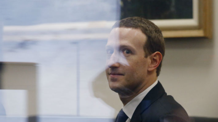 Mark Zuckerberg pedirá perdón ante el Congreso por Cambridge Analytica: "Fue mi error y lo siento"