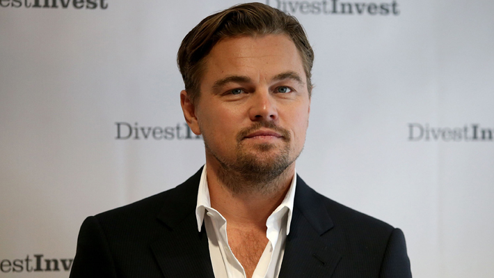 Leonardo DiCaprio fue captado con su nueva novia argentina en Coachella pese a que intentó camuflarse