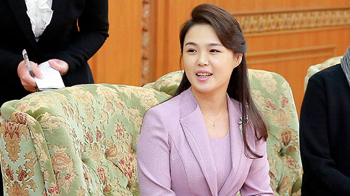 "Primera dama", el nuevo papel de Ri Sol-ju, esposa de Kim Jong-un