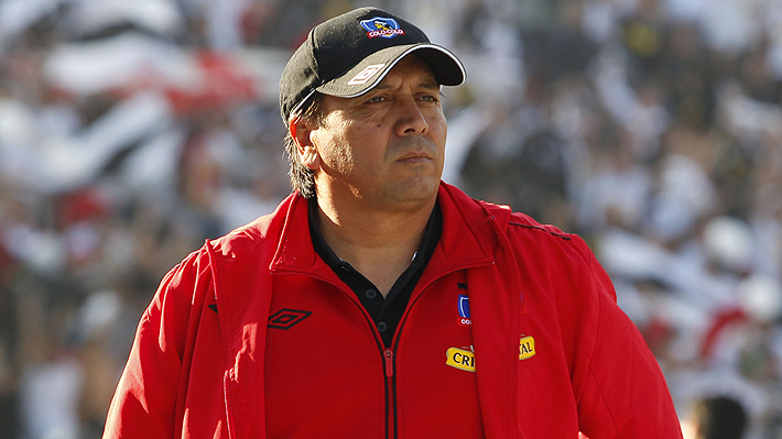 Luis Pérez, apoyado por ayudante de Guede, dirigiría a Colo Colo ante Temuco en su cuarto interinato