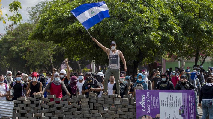 Ola de protestas en Nicaragua deja al menos 24 muertos