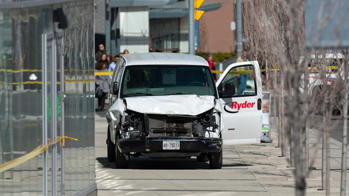 Policía confirma que atropello múltiple en Toronto fue "deliberado"