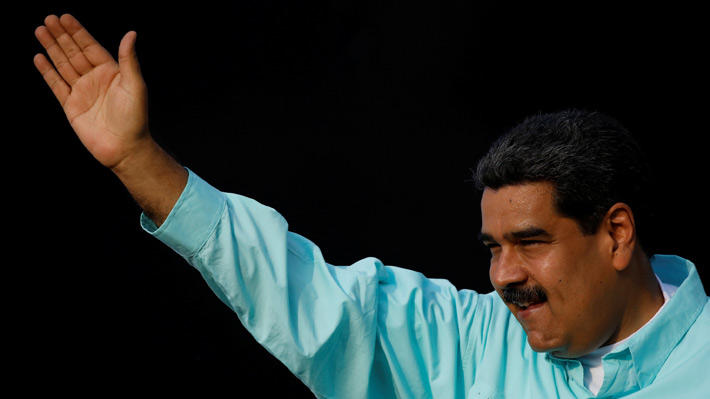 Maduro asegura que tomará las armas si llega un Gobierno que ofrezca riquezas a "gringos"
