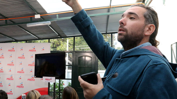 Andr&eacute;s Chadwick Costa renuncia como productor general de la Presidencia