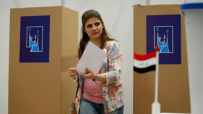 En medio de llamados a boicot y ataque, cierran mesas electorales en Irak