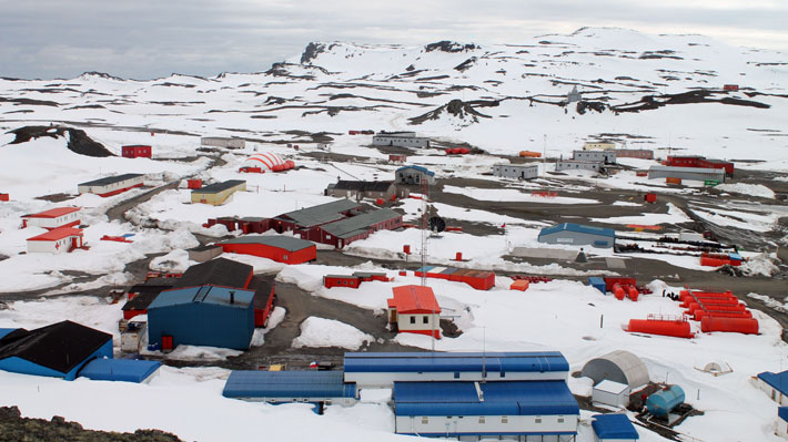 Duro diagnóstico: FACh pide apoyo al Gobierno para reforzar Base Frei en la Antártica